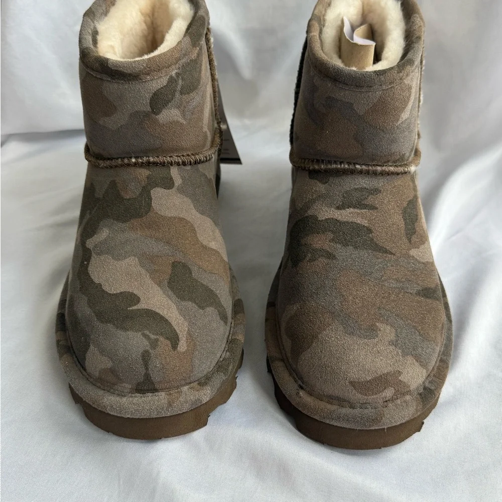 BearPaw Camouflage Suede Winter Boots (New No Box) - Picture 1 of 3
